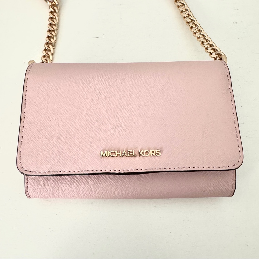 Michael Kors Jet Set Phone Travel Crossbody Clutch
